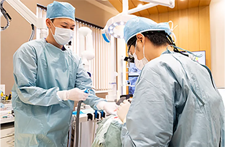 インプラント埋入手術