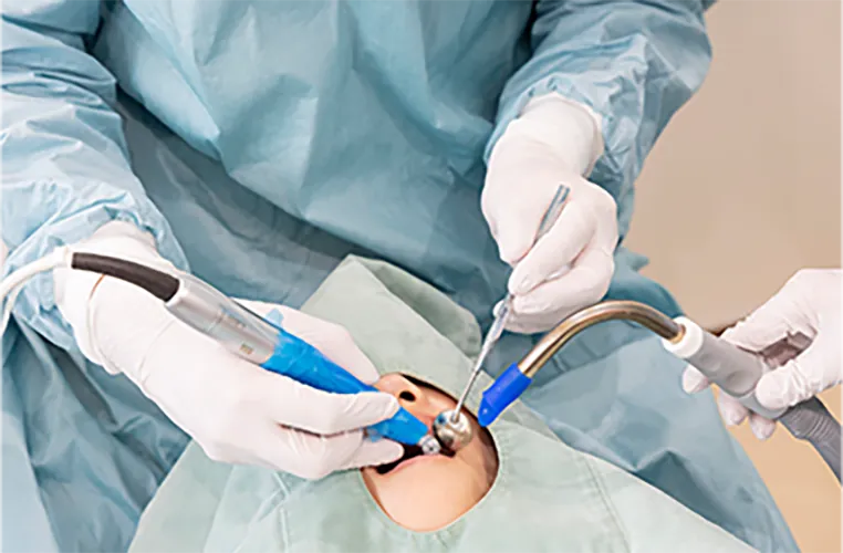 上部構造の装着