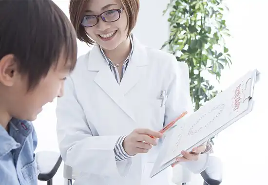 女性歯科医師